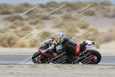 media/May-05-2025-Moto Forza (Mon) [[3c1838c5e5]]/2-B Group/Session 3 (Panning Test Turn 14 Inside)/
